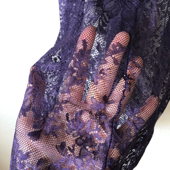 Victoria’s Secret Lace Lingerie - Picture 7 of 8